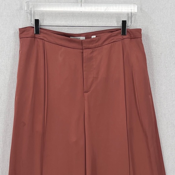 VINCE Satin High Waist Pants Womens 12 Pleated Wide Leg Cropped Silky Dressy - Picture 4 of 16